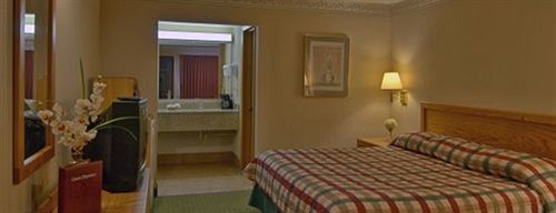 Monmouth College Inn المظهر الخارجي الصورة